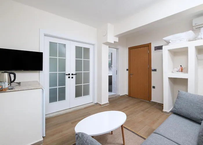 Tuetsue 3* Eskiomerler