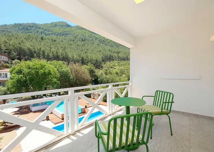 Hotel Tuetsue Eskiomerler